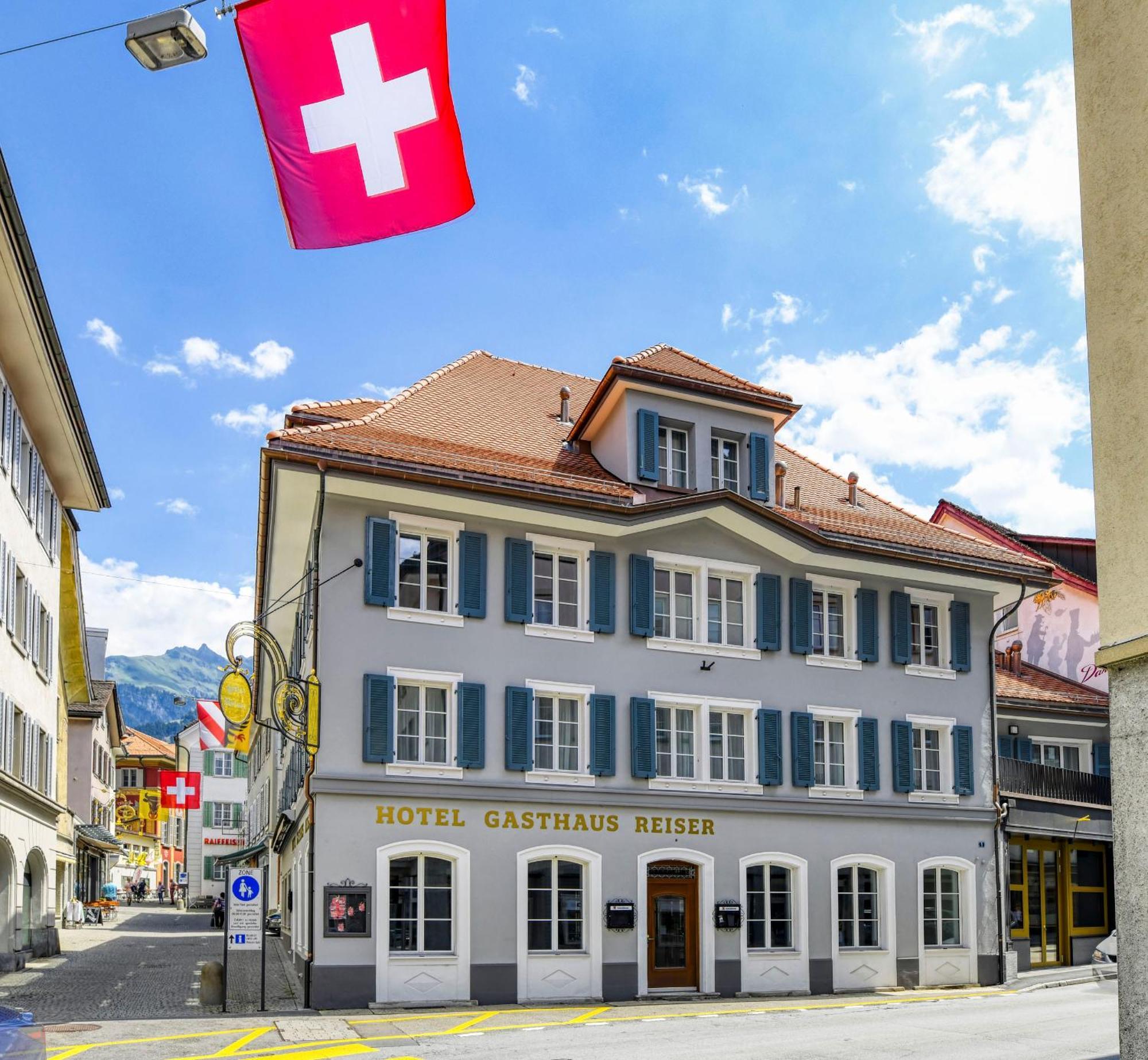 Boutique Hotel Reiser Altdorf Exterior foto